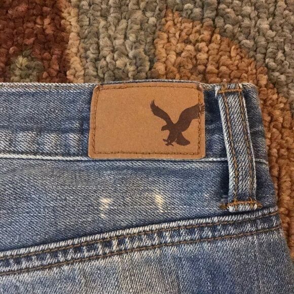 EUC AMERICAN EAGLE 8 VINTAGE HI RISE JEAN SHORT - Picture 11 of 11